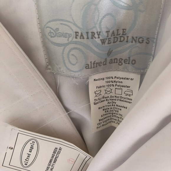 Alfred Angelo Disney Fairy Tale Weddings Princess Belle Dress - Picture 11 of 11
